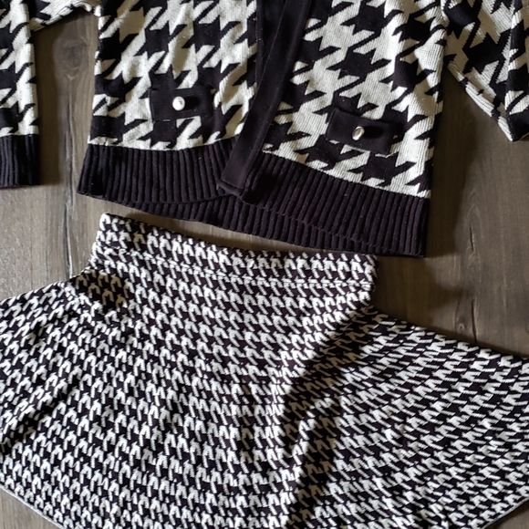 Houndstooth skating sweater set, Medium Candies - Picture 9 of 12